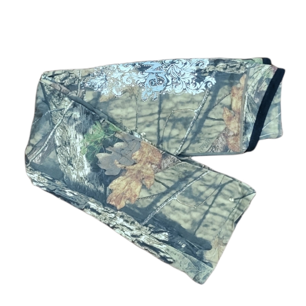 Girls with guns Camo Pants